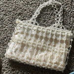 Elegant Pearl Beaded Handbag